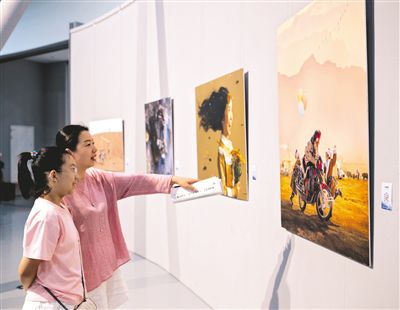 展示摄影艺术精品