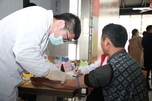 义诊 公益摄影 便民理发 金海街道将志愿服务送进 数字江海 建设者小镇