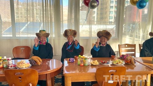 生活如此美好，真希望再年轻一点——记强巴欧珠老人的摄影扩印故事